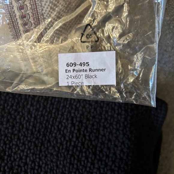 CB2 100% Cotton En Pointe Black Bath Runner  24 x 60in - Picture 5 of 6
